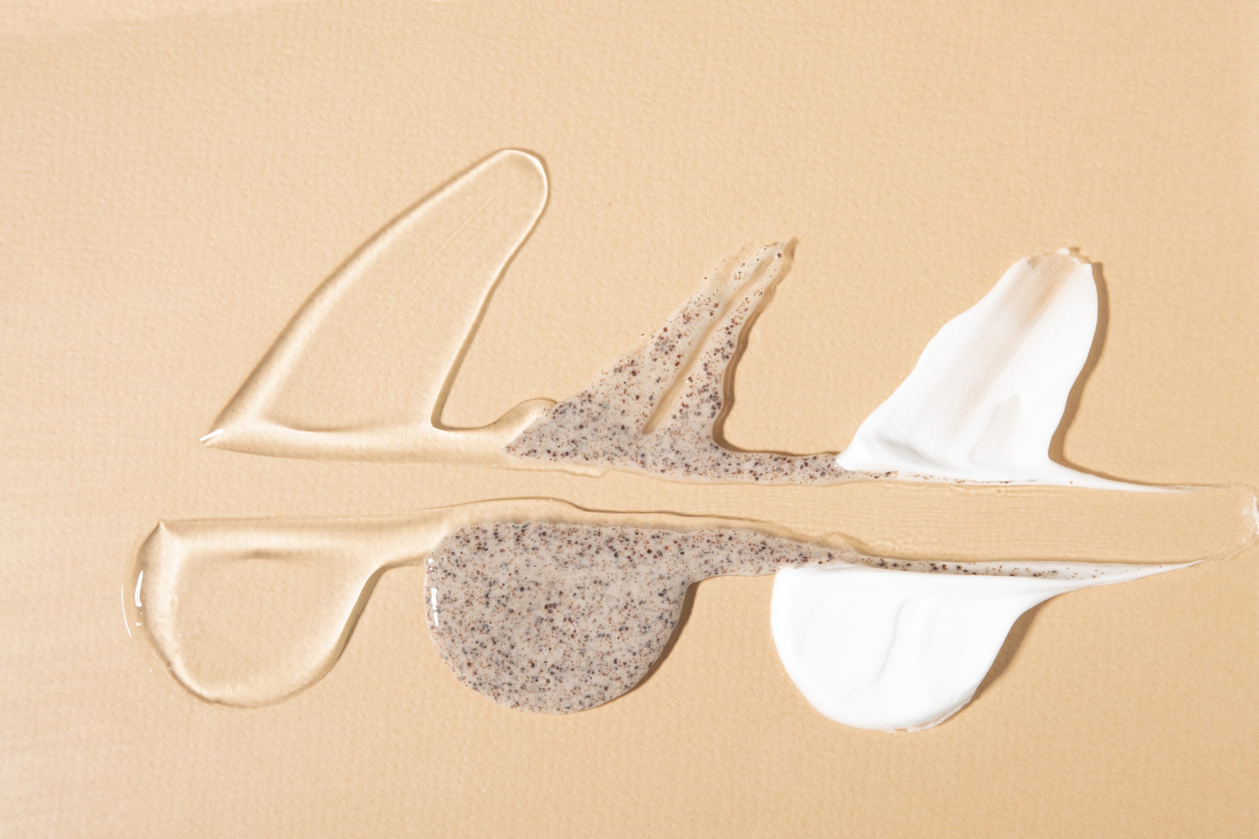 Makeup Primer vs Foundation – What Comes First?