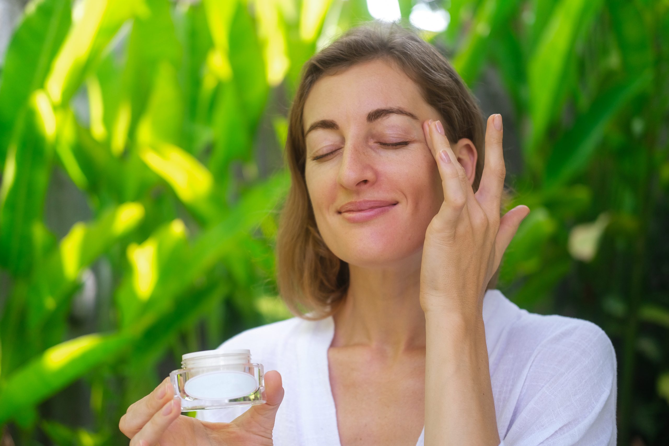 Best Plant-Based Skincare for Aging and Wrinkled Skin