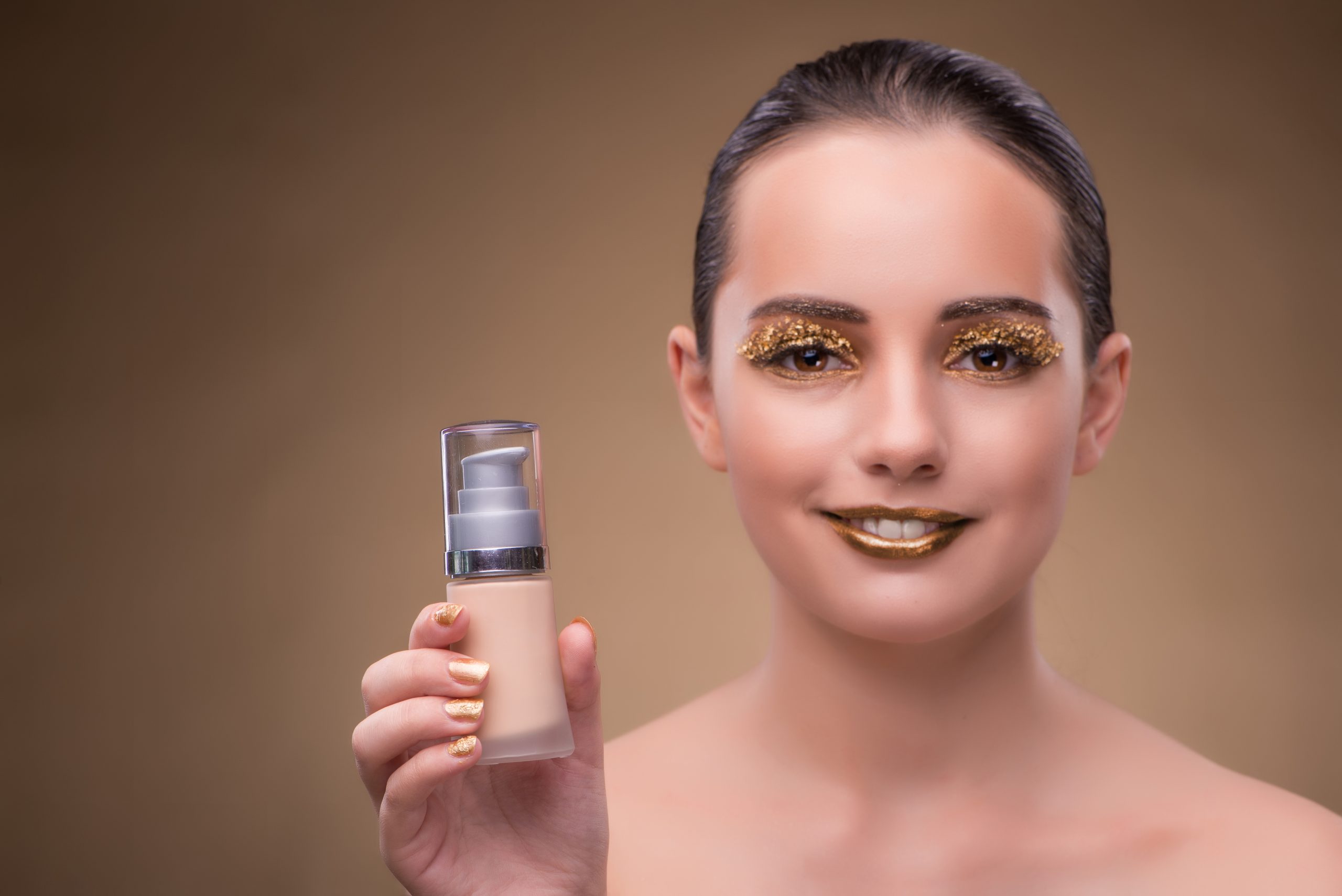 Full Coverage Foundation and Pore-Filling Primer Tips.