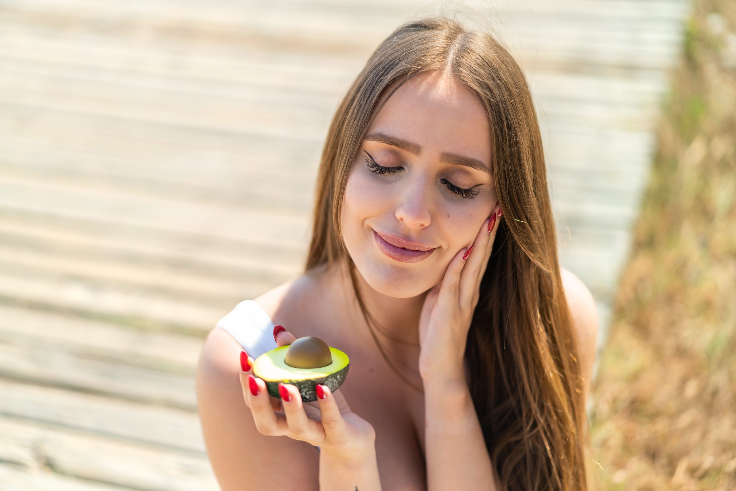 Best ingredients for sun-damaged skin, including vitamin C and retinol.