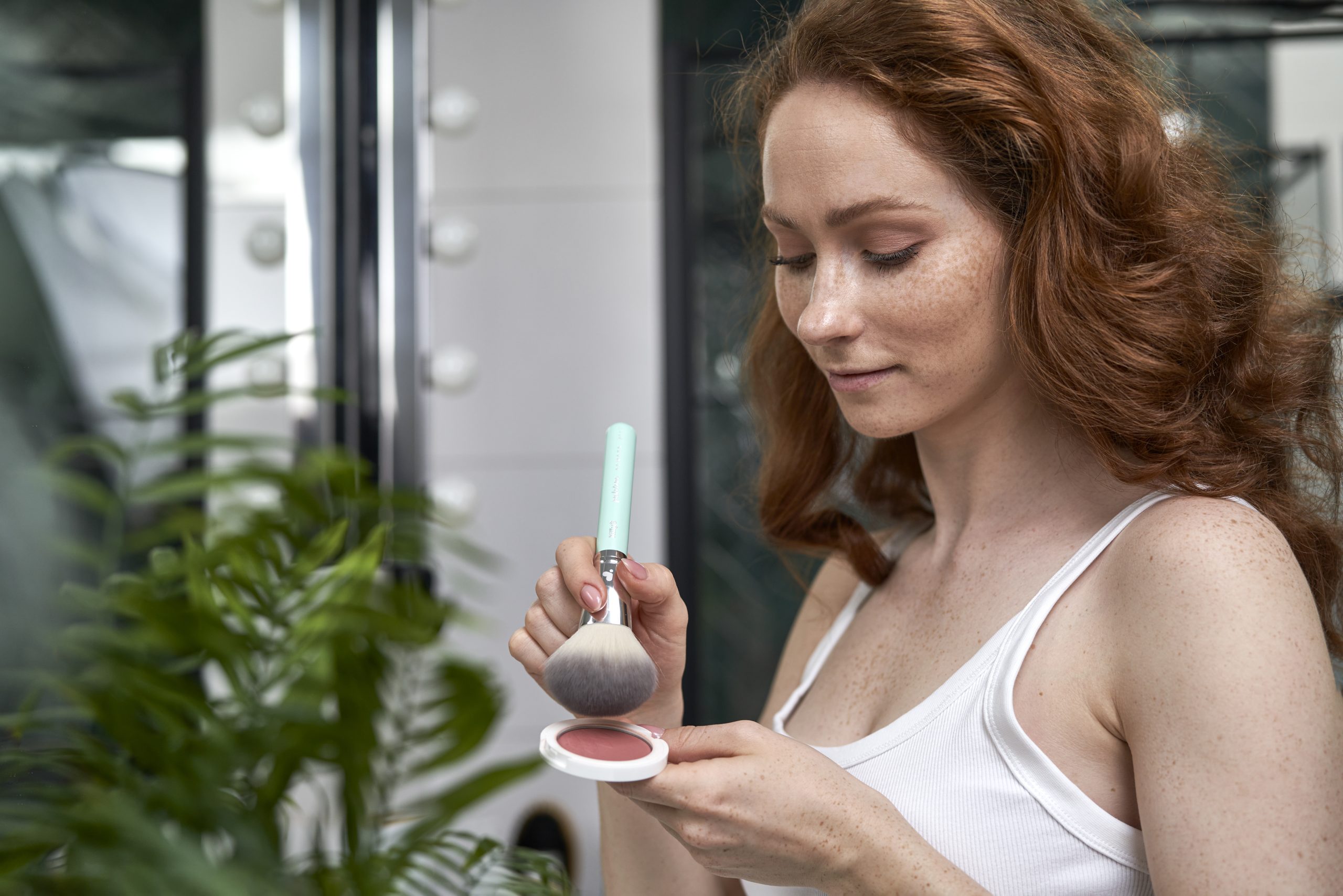 Best-rated skin primers for acne-prone and oily skin.