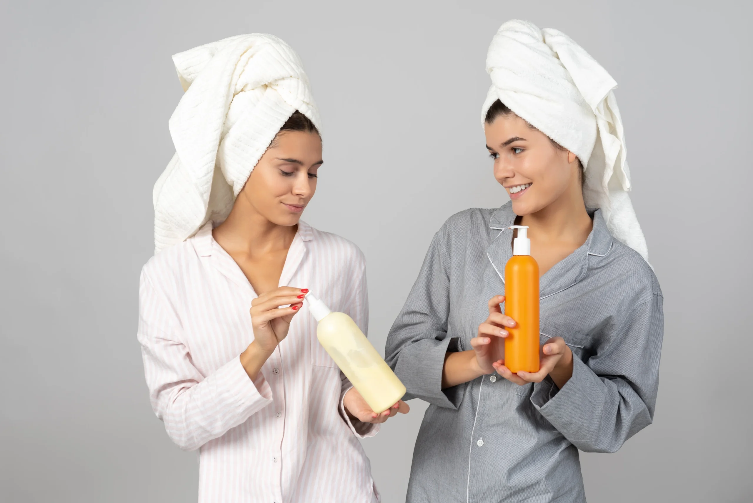 Sulfate-free conditioner for wavy hair to protect natural texture.