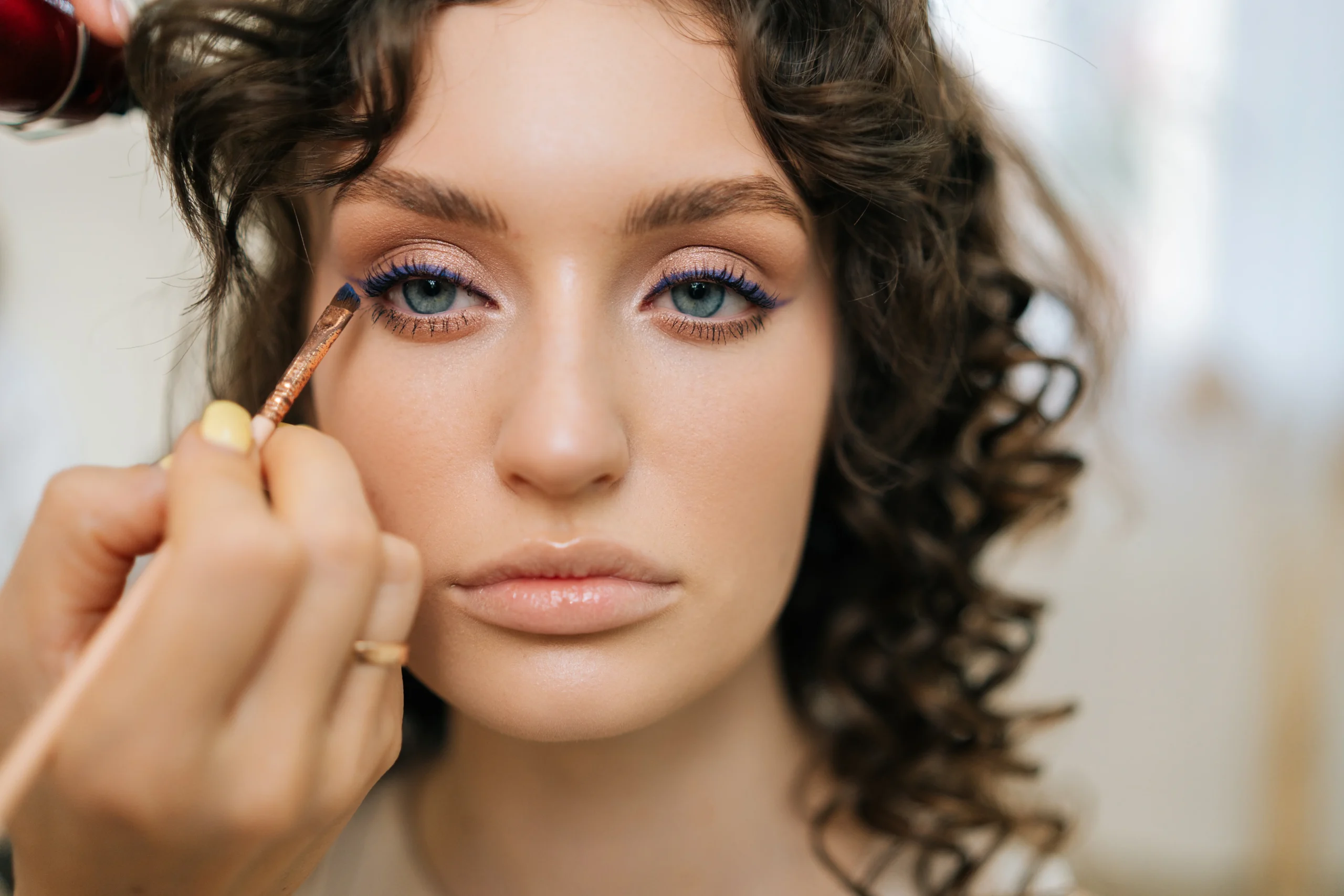 ong-Lasting Eye Makeup for Hooded Eyes