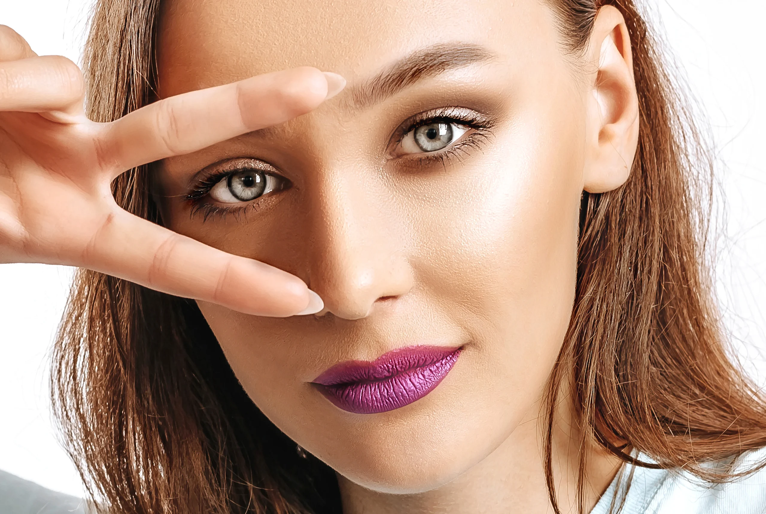 Soft shimmer highlight on inner eye corner