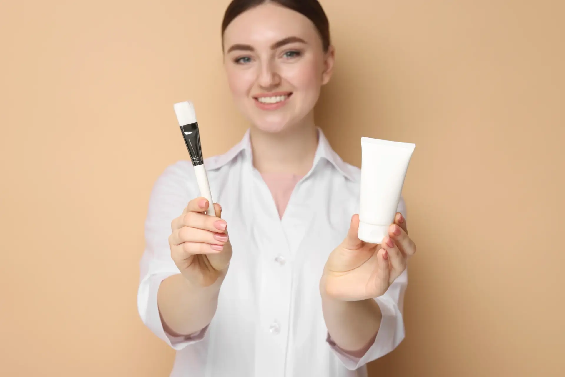 Flat lay of the best drugstore primers for oily skin 2025 featuring e.l.f., Maybelline, and Revlon products.