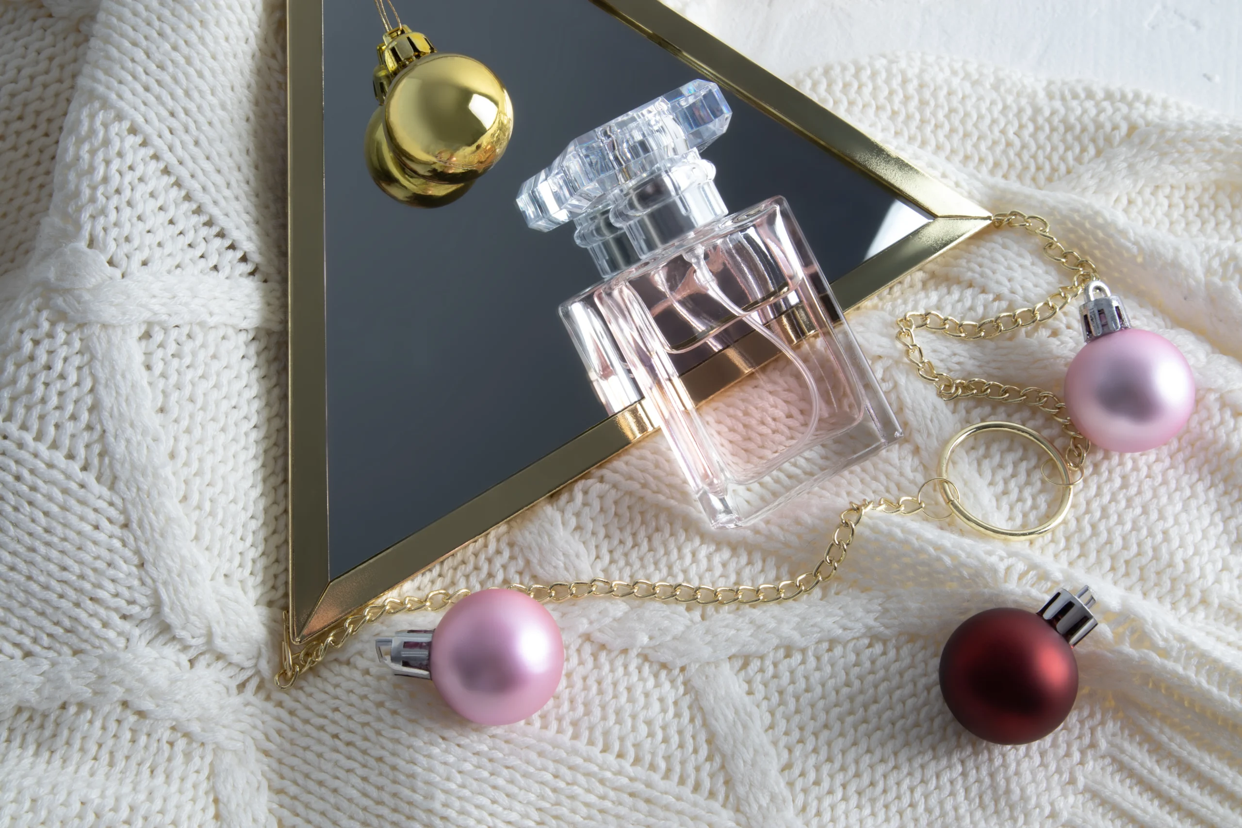 Top Jo Malone fragrances displayed in a stylish flat lay perfume collection.